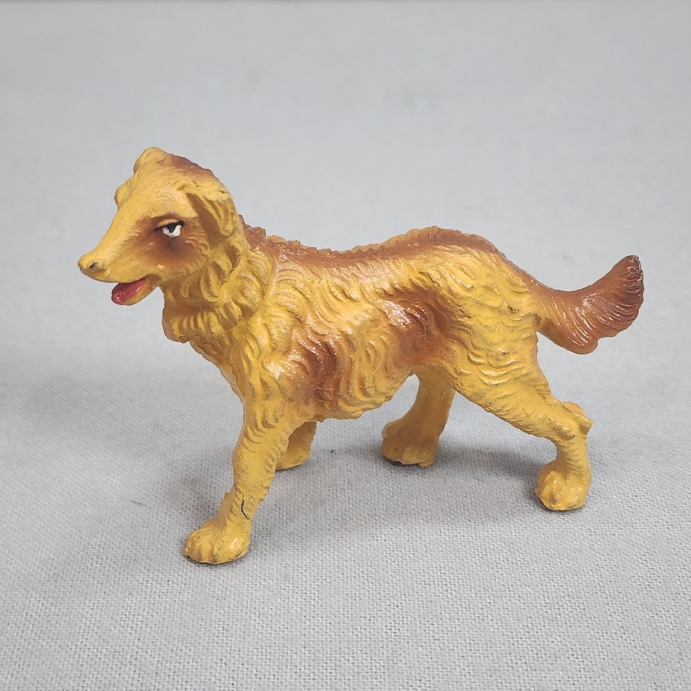 Vintage Yellow Dog Figurine Toy Animal Golden Retriever Made in Italy